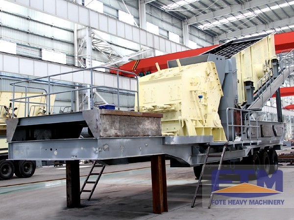 mobile impact crusher